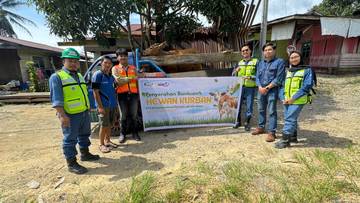 KPP Mining Membagikan Hewan Kurban di Malinau Selatan