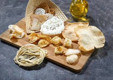 Kerupuk, Teman Makan yang Setia