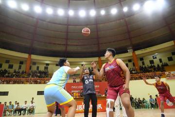 Diikuti 20 Tim, Gubernur Harapkan Prestasi Basket Meningkat