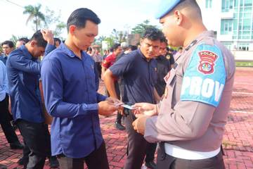 Polisi Temukan Polisi Gunakan SIM Kadaluwarsa