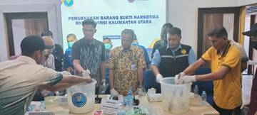 BNNP Kaltara Musnahkan Sabu 1,2 Kg