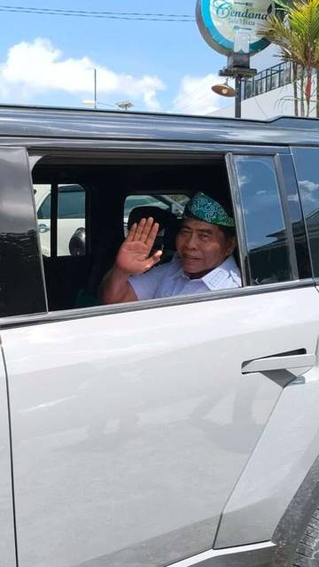 Gubernur Dorong Kendaraan Dinas Listrik, Dukung Transisi Energi