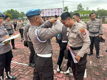 Gaktiplin Polda Kaltara Tertibkan Polisi Rambut Panjang 