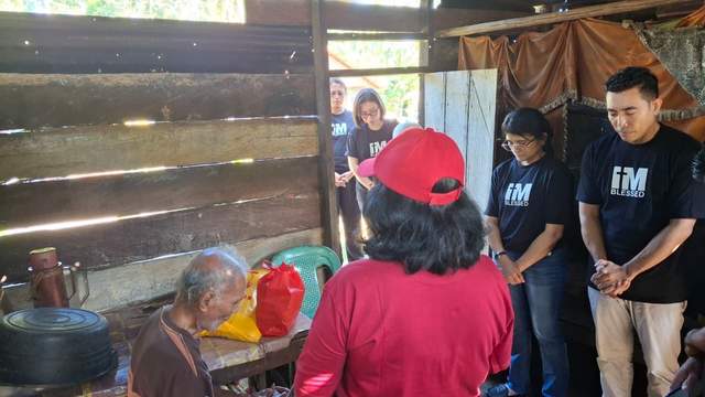 Komunitas POG NHM Gelar Aksi Sosial Natal