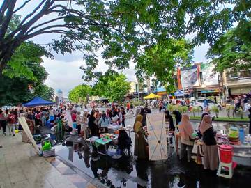 Kemeriahan Minggu Pagi di Ternate: Olahraga hingga Kuliner