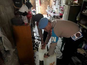 Polres Halsel Berhasil Amankan Ratusan Liter Miras 