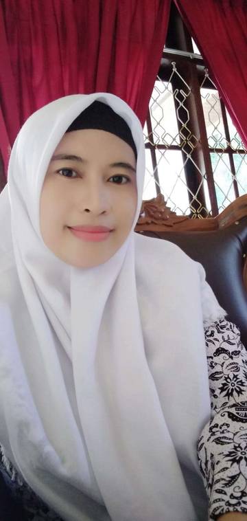 Rika Erliantika, Cerminan Semangat Bidan Desa dari Morotai 