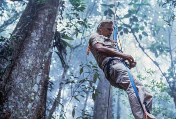 Mengenal David Attenborough, Sang Penjelajah Bergelar Bangsawan  