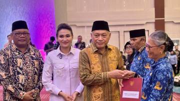 Perjalanan Panjang Derci Samderubun, Guru Desa Menuju PPPK 