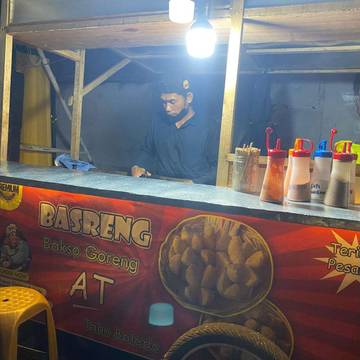 Tren Bakso Goreng  Basreng Merambah Ternate