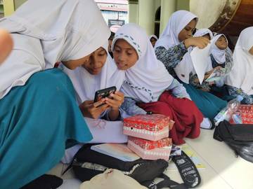 'Clickbait' Bentuk Awal dari "Brain Rot"