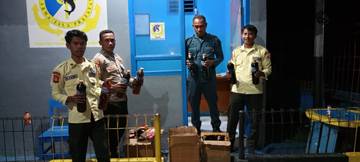 Polsek Oba Amankan Puluhan Botol Miras Jenis Ciu
