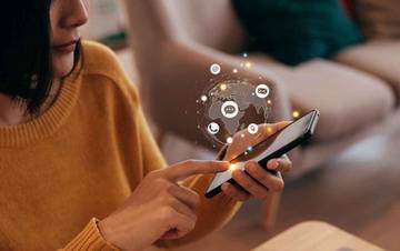 Hati-Hati, Oversharing Bisa Bahayakan Privasi Digital