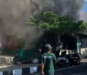 Ingat 8 Hal Ini, Saat Terjadi Kebakaran