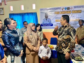 Menteri Hukum Pantau Pos Bankum di Ternate