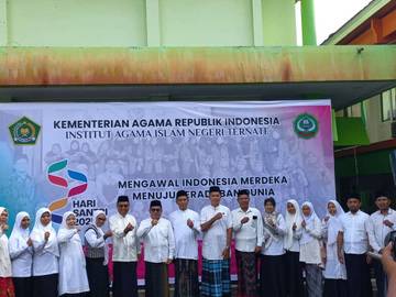 Spirit Kemandirian Santri dalam Membangun Umat
