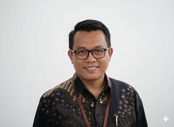 Refleksi HGN-2025: Momentum Menguatkan Profesionalisme Guru di Malut
