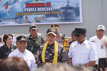Pemda Halut Terima Bantuan Bencana dari TNI AL 