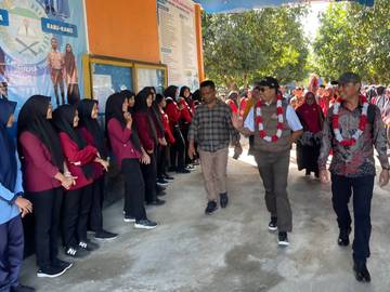 Turun ke Haltim, Kadikbud Malut Dorong Percepatan Mutu-Pendidikan