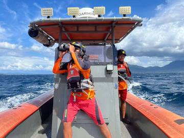 Hari Keenam, SAR Perluas Pencarian Korban Longboat Halsel