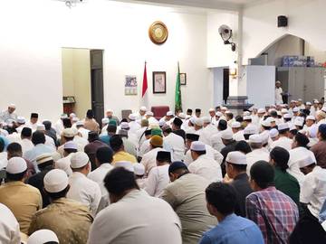 Peringatan Nisfu Syaban Diikuti Ribuan Jamaah