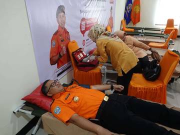 Donor Darah  SAR Ternate, Warnai HUT Basarnas