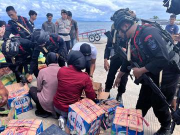 Operasi Pekat, Polda Malut Amankan Puluhan Botol Miras
