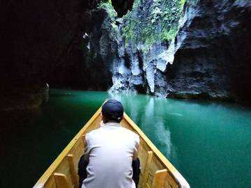 Menyusuri Keheningan dan Pesona Goa Bokimoruru di Sagea
