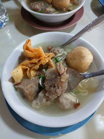 "Sensasi Gurih Bakso Kasar Makassar, Nikmatnya Tetelan dan Bumbu Rempah yang Menggoda Selera!"