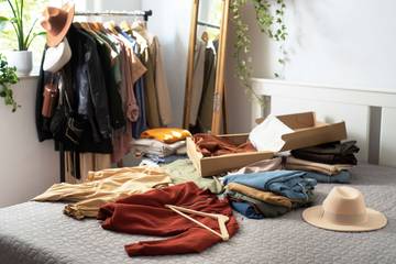 Capsule Wardrobe, Solusi Untuk Mengurangi Belanja Impulsif