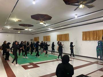 Zumba dan Aerobik, Favorit Sehat Kaum Ibu di Tolitoli