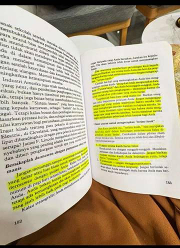 Membaca Buku Jadi Investasi Berharga Bagi Generasi Muda