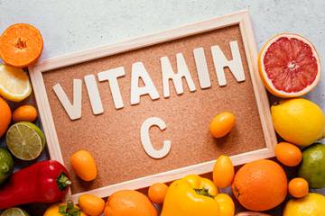Vitamin C Terbukti Mampu Mengurangi Radikal Bebas Rokok