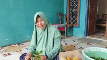 Menanam Bunga, Cara Sederhana Menjaga Kesehatan Mental