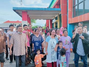 Wabup Buol Apresiasi Nelayan Selamatkan Warga Asing