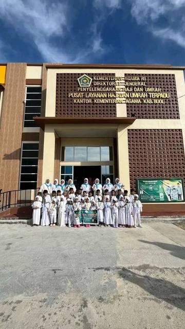 TK RA Nurul Ikhsan Latihan Manasik Haji