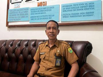 Dinsos Buol Salurkan Bantuan Korban Musibah Leok