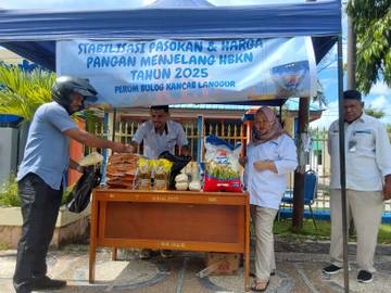 Operasi Pasar Murah Perum Bulog Kancab Langgur