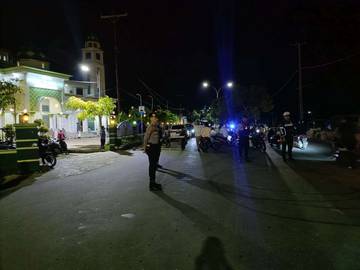 Pengamanan Tarawih, Polres Tual Pastikan Stabilitas Kamtibmas 