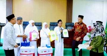 Kemenag Tual Alokasikan Atribut Jamaah Haji 