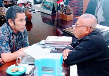 Peran Teknologi  Sebagai Sarana Komunikasi Efektif 