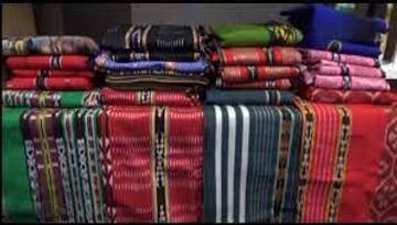  Kelompok Usaha kain Tenun ‘‘Awa Eras’’  Terus Meningkat