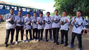 Tetap Bangga Sebagai Seorang Guru