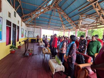 Ohoi Ohoidertom, Merajut Keindahan, Menjaga Kejujuran (Maluku Tenggara)