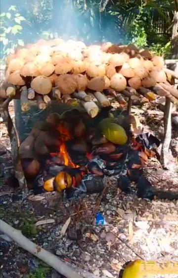 Jejak Asap di Dusun Kelapa Tanimbar Kei