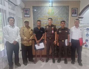 Satu Lagi Tersangka Sajam Diserahkan ke Kejaksaan Malra