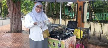 Kukusan Sehat Raup Ratusan ribu Perhari