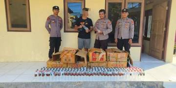 Polsek Paciran Ungkap Peredaran Miras di Pelabuhan 