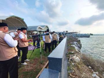 Kemenag Lamongan: Hilal di Tanjung Kodok Belum Nampak