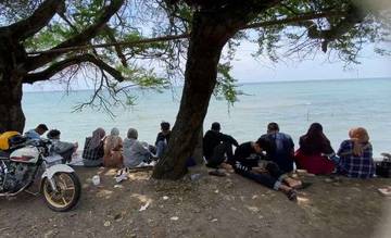 Lebaran, Pantai Lorena Cocok untuk Santai dan Kuliner